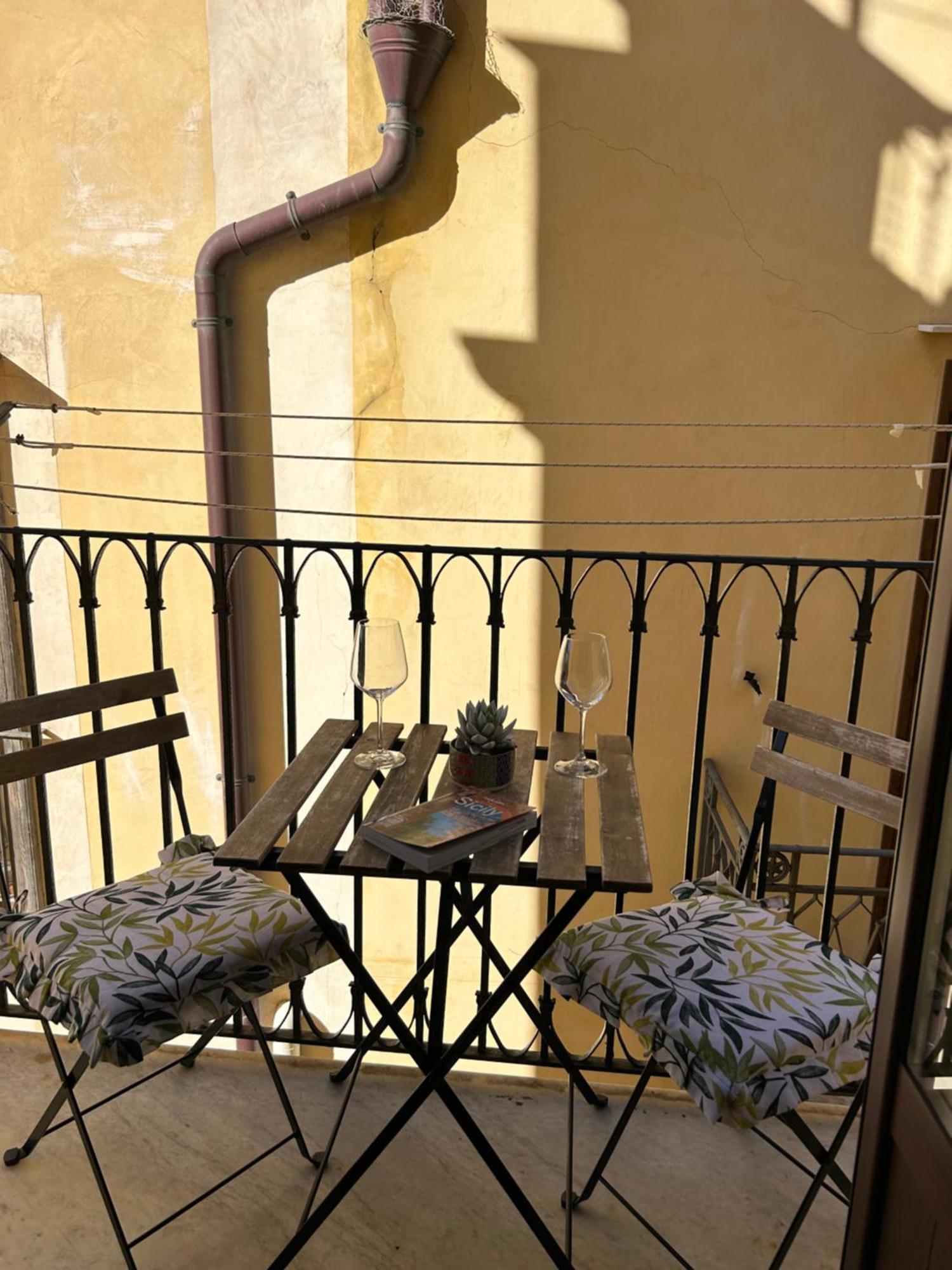 Sicilian Dream Apartments Cefalù Buitenkant foto
