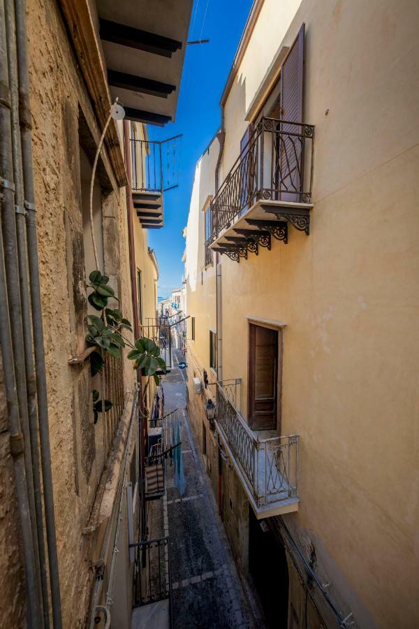 Sicilian Dream Apartments Cefalù Buitenkant foto